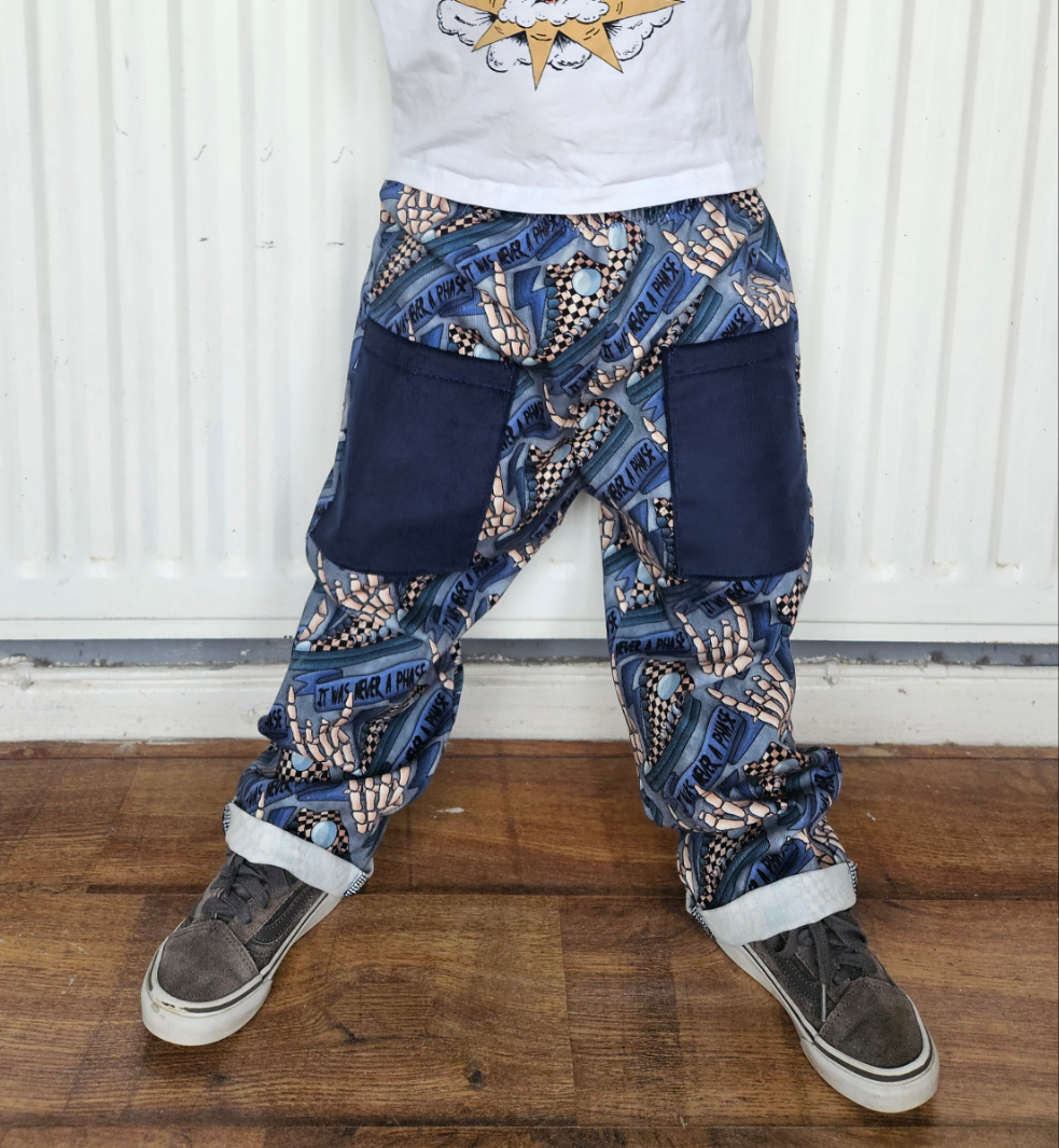 Kids cargo trousers