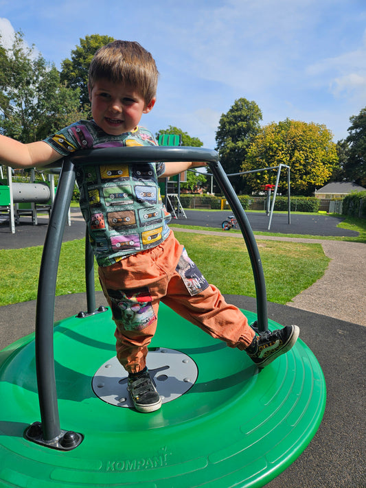 Kids cargo trousers